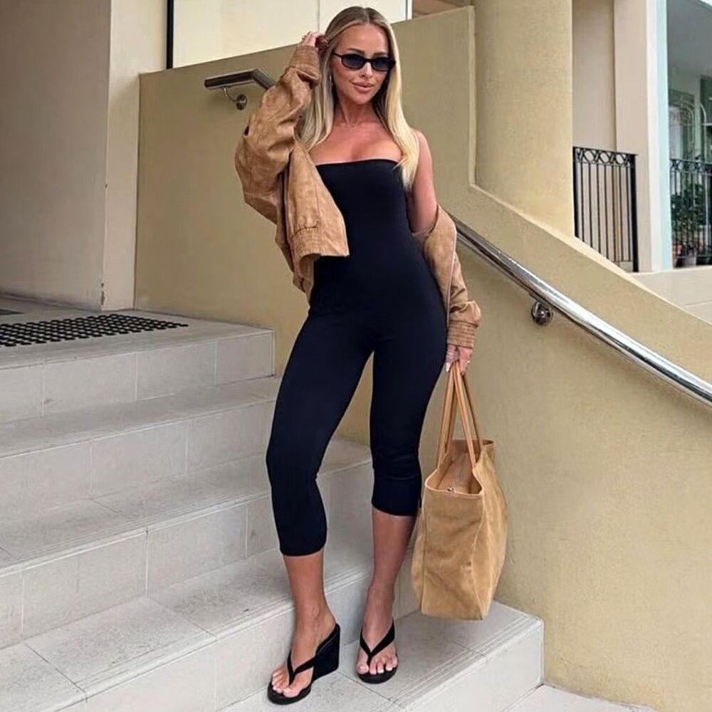 Black Solid Square Neck Sleeveless Slim Fit Stretch Jumpsuit, Straight Leg S